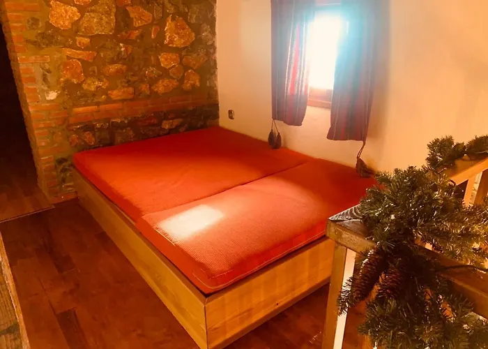 Villa Palaios Agios Athanasios