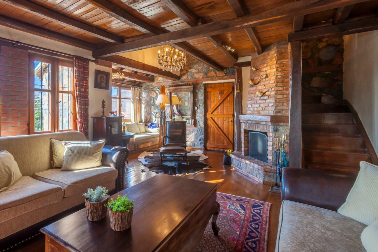 Villa Palaios Agios Athanasios *