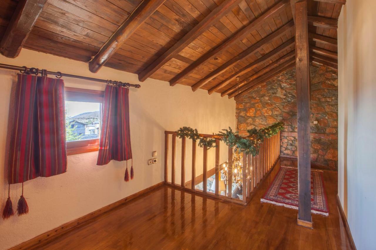 Villa Palaios Agios Athanasios
